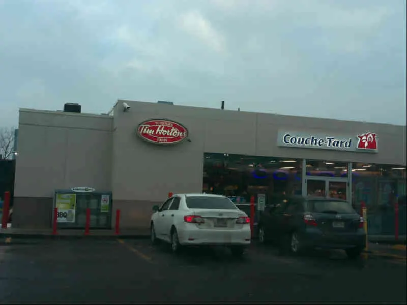 Tim Hortons at 10, Av. Ste-Croix, St-Laurent