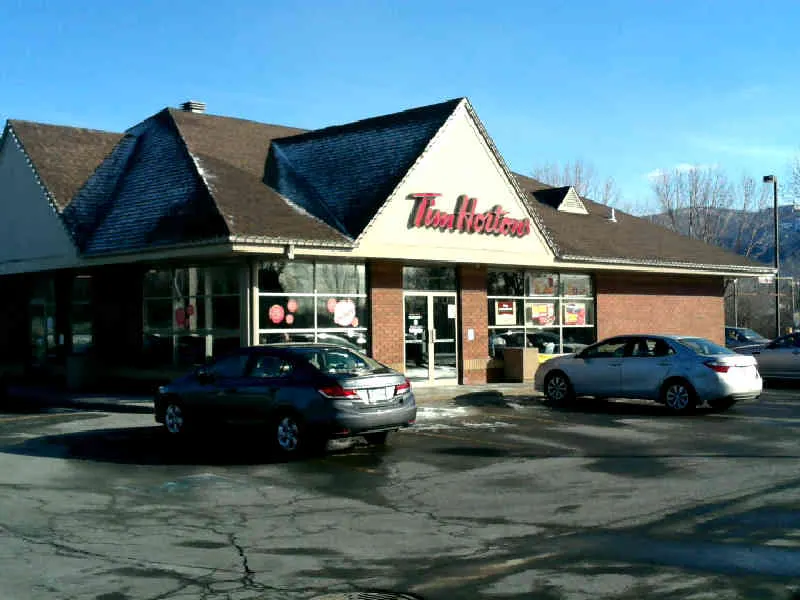 Tim Hortons at 10, Rue Brunet, Mont-Saint-Hilaire
