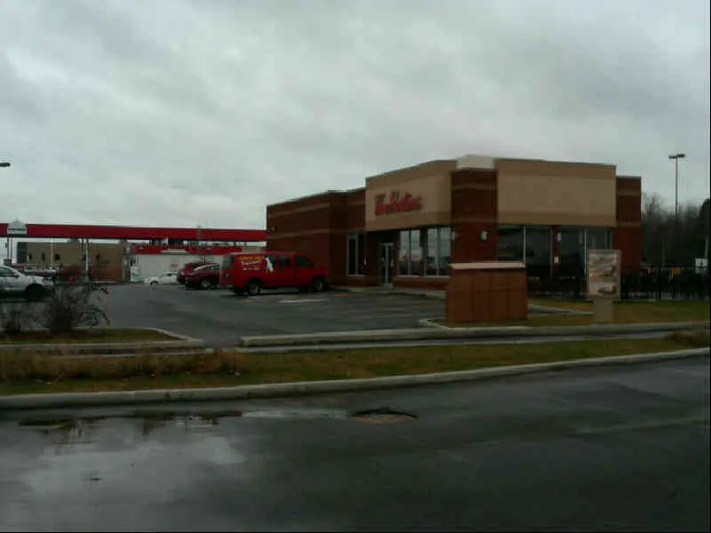 Tim Hortons at 1049, Av. Du Pont Sud, Alma