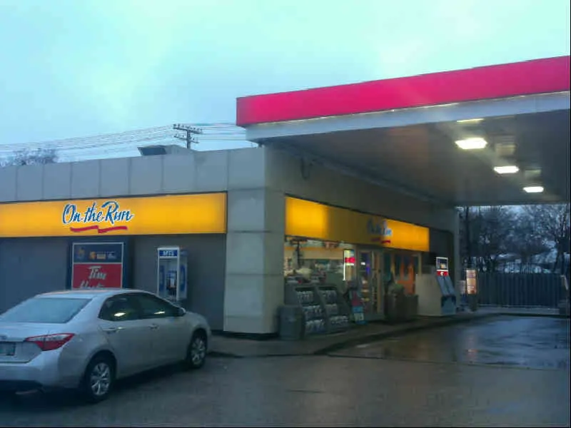 Tim Hortons at 1059 Pembina Hwy, Winnipeg