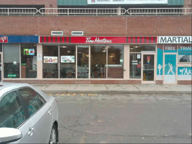 Tim Hortons at 126 Wellington Street West, Aurora