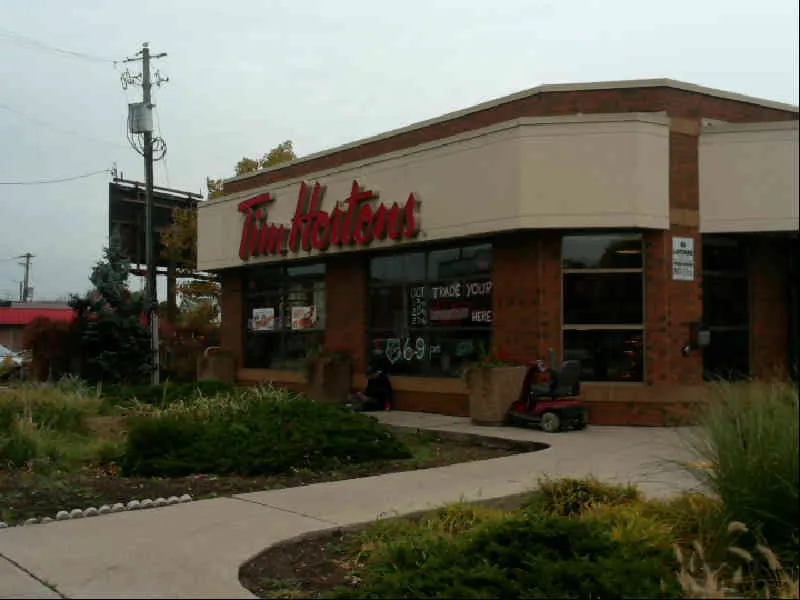 Tim Hortons at 136 Kenilworth Ave N, Hamilton