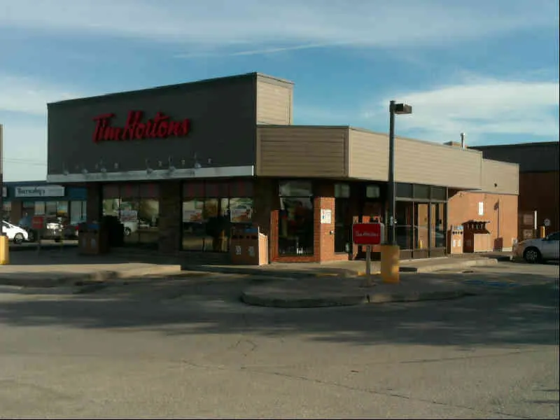 Tim Hortons at 1403 King Street E, Courtice