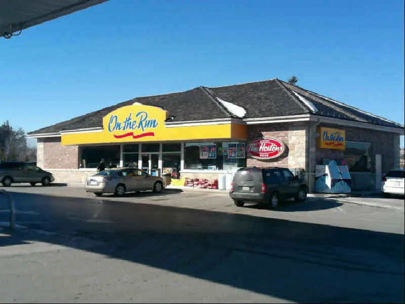 Tim Hortons at 1500 Major Mackenzie Drive W, Maple