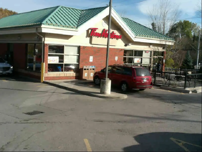 Tim Hortons at 1502 Durham Highway 2, Courtice