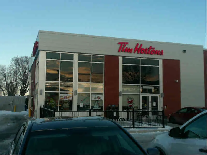 Tim Hortons at 16920, Avenue St-Louis, St-Hyacinthe