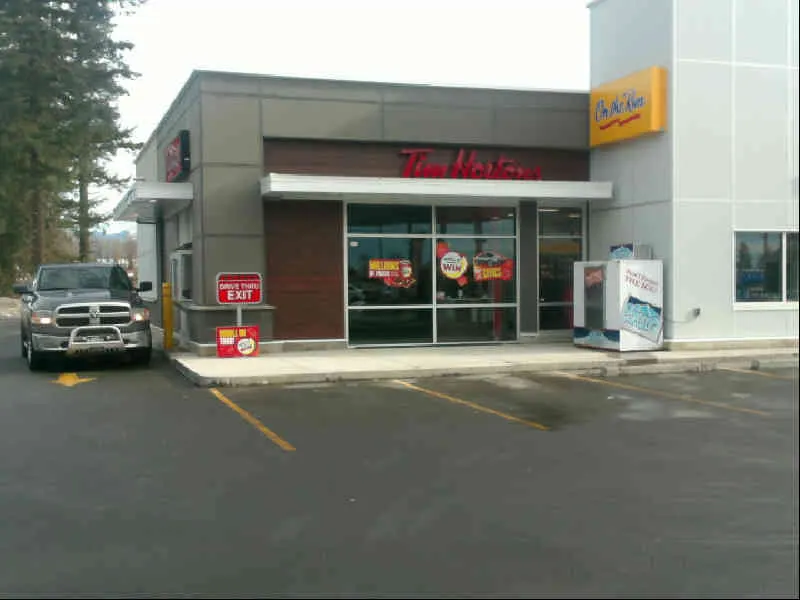 Tim Hortons at 1794 Clearbrook Road South, Abbotsford