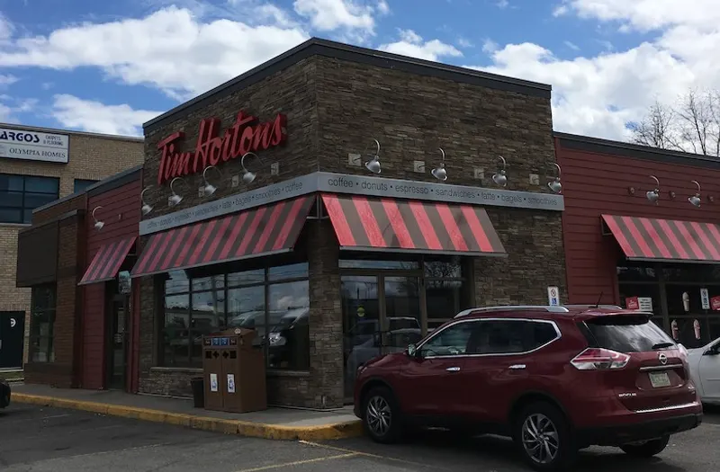Tim Hortons at 1910 Merivale Road, Nepean