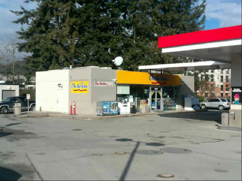 Tim Hortons at 1915 Mccallum Road, Abbotsford