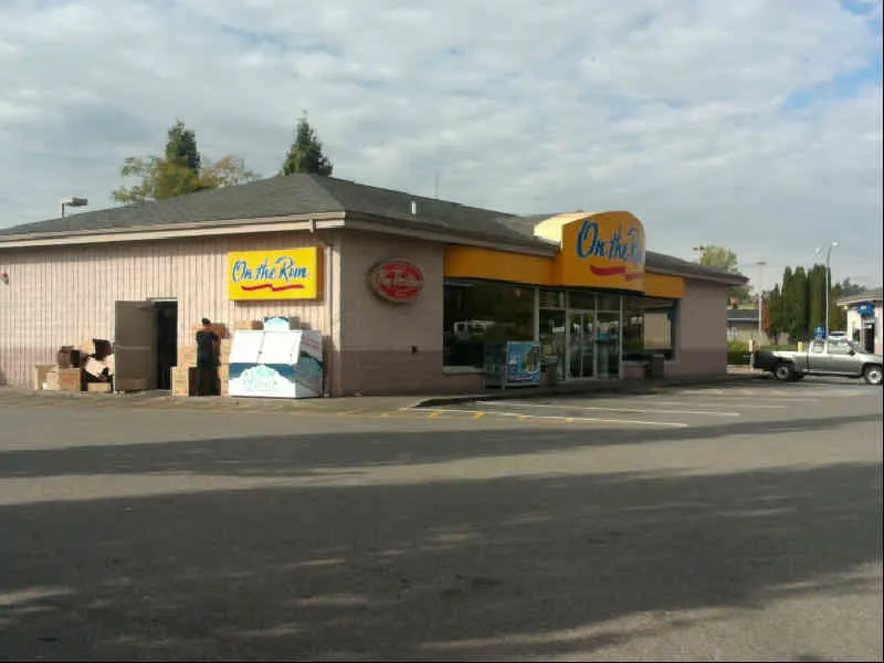Tim Hortons at 19712 Fraser Hwy, Langley