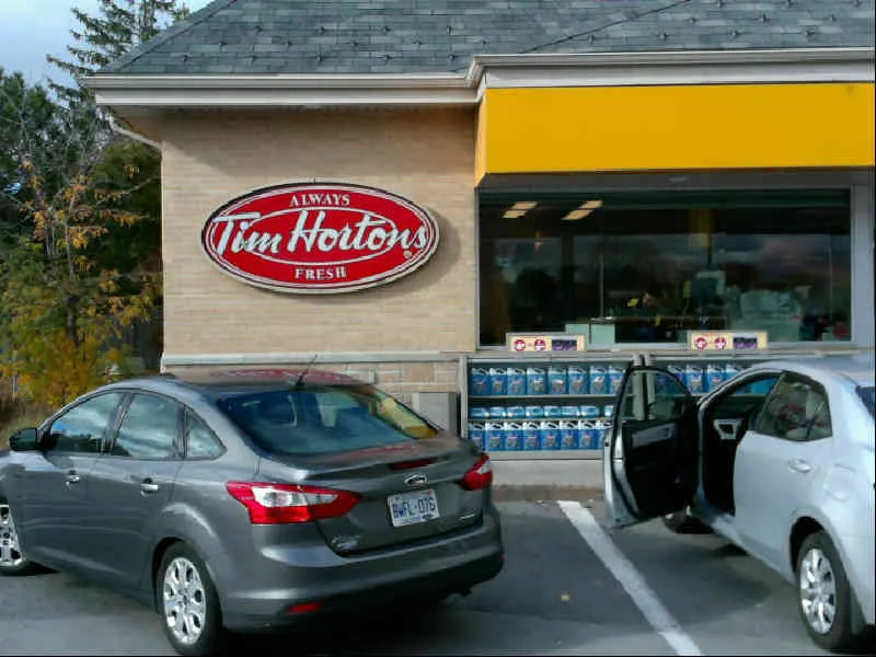 Tim Hortons at 2075 Montreal Road, Gloucester