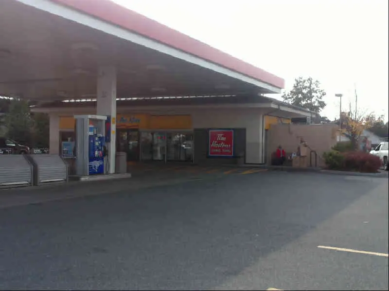 Tim Hortons at 21612 Fraser Highway, Langley