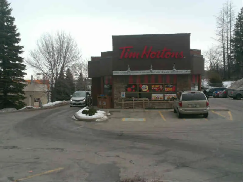 Tim Hortons at 226 Essa Rd, Barrie