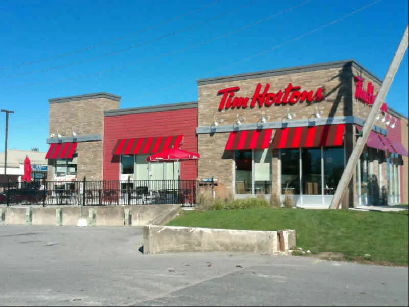 Tim Hortons at 229 - 233 St Catherine Street, Smithville