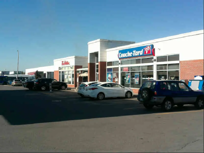 Tim Hortons at 2305, Boul. Industriel, Laval