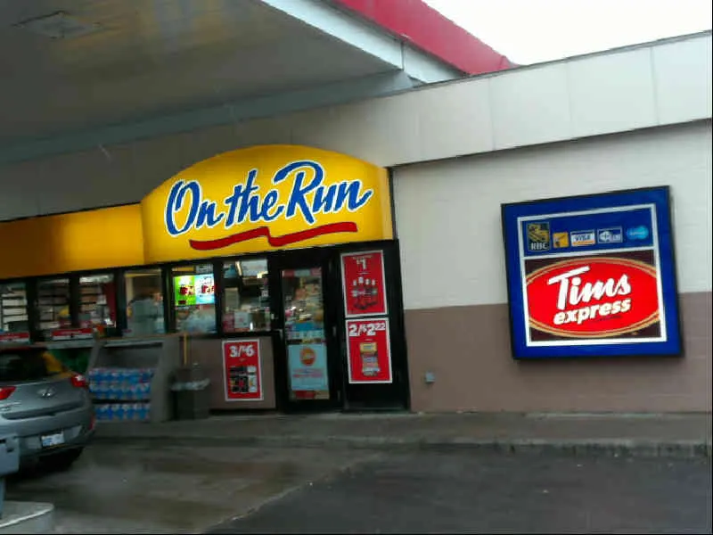 Tim Hortons at 2545 Baseline Rd, Ottawa
