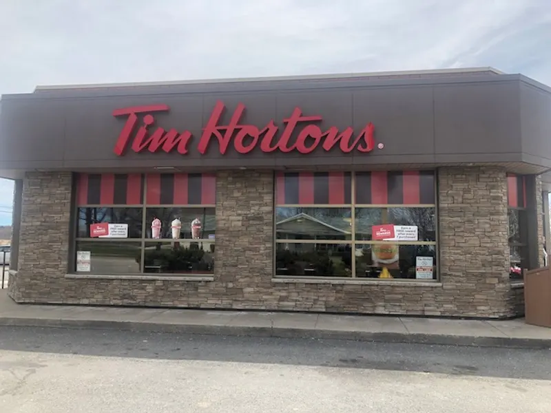Tim Hortons at 29 Commercial St, Dominion