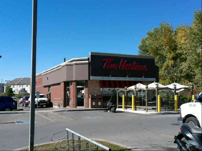 Tim Hortons at 3003, Ch. D'Oka, Suite 200, Ste-Marthe-Sur-Le-Lac