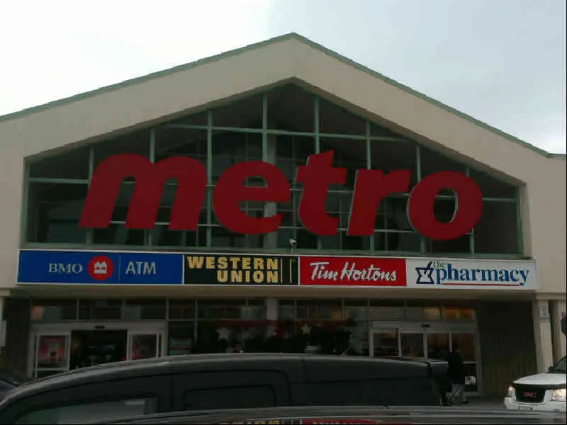 Tim Hortons at 3003 Danforth Avenue, East York