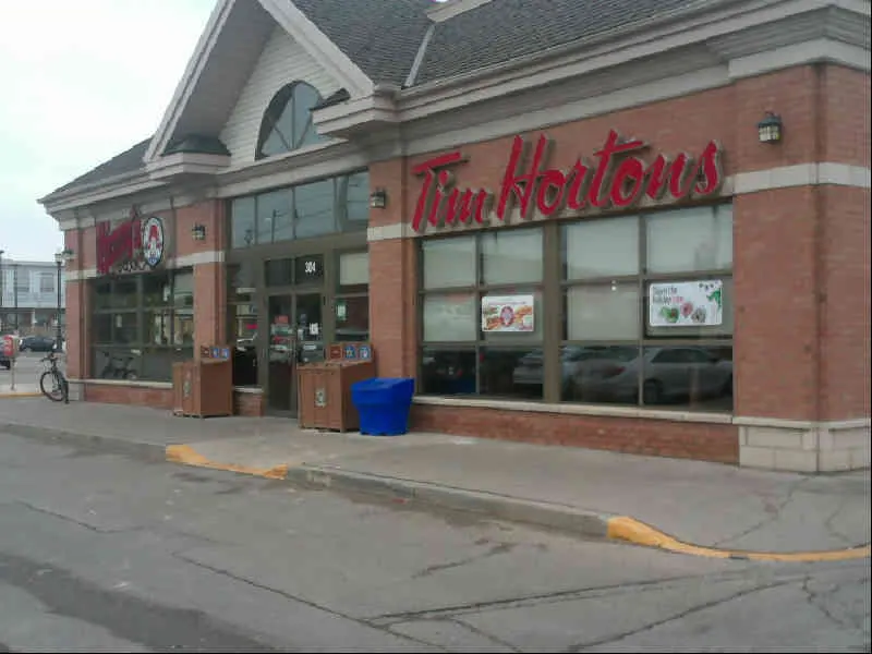 Tim Hortons at 304 Wellington St East, Aurora