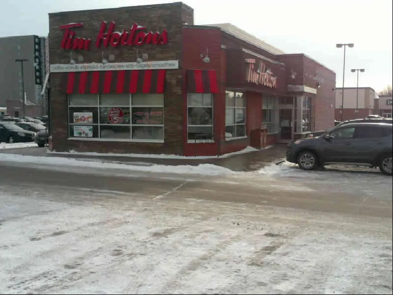 Tim Hortons at 3296 Portage Ave, Winnipeg