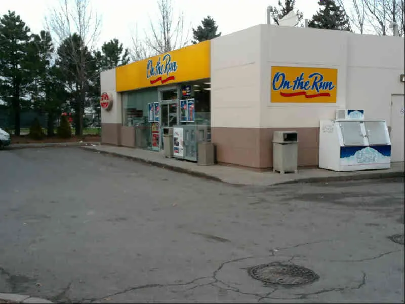 Tim Hortons at 3321 Dufferin St, North York