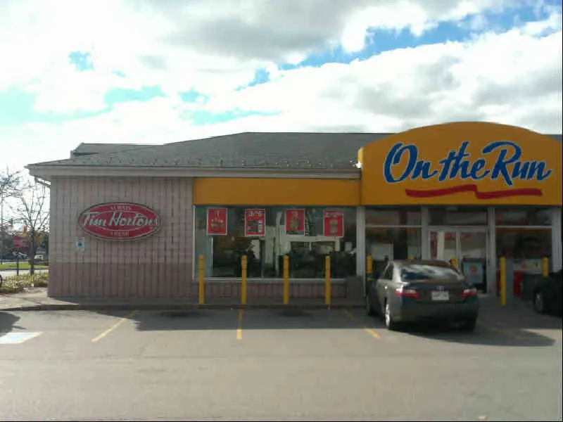 Tim Hortons at 345 Speers Rd, Oakville