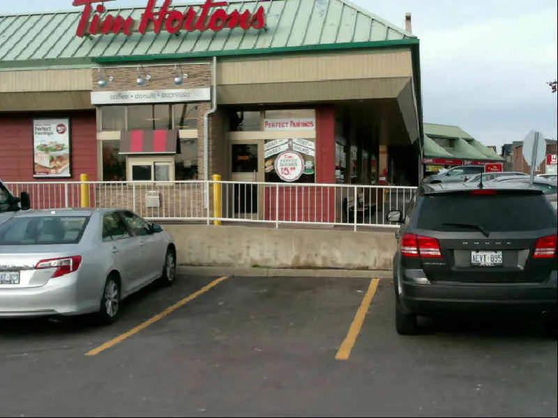 Tim Hortons at 370-378 Steeles Ave W, Thornhill