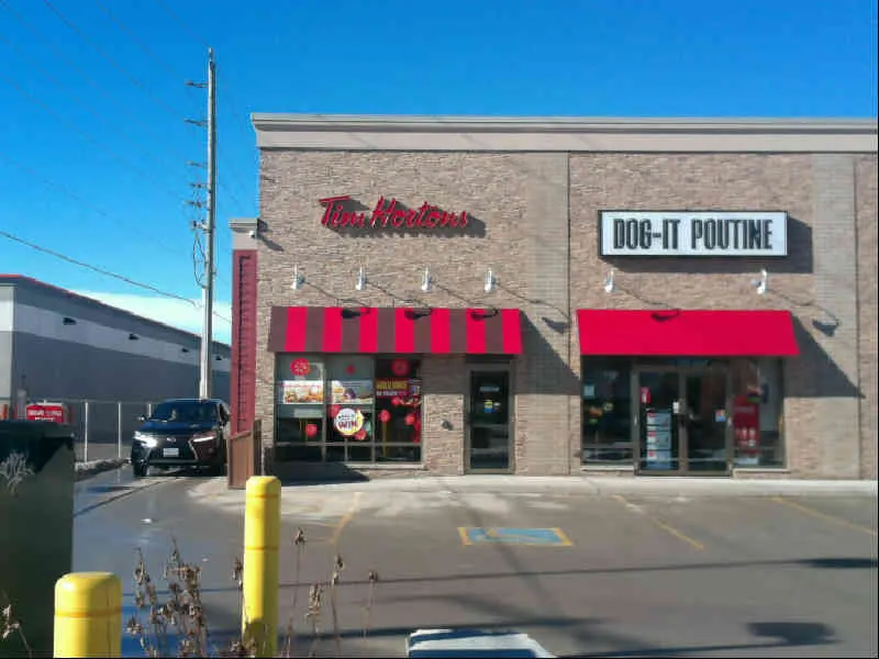 Tim Hortons at 4 High Street, Collingwood