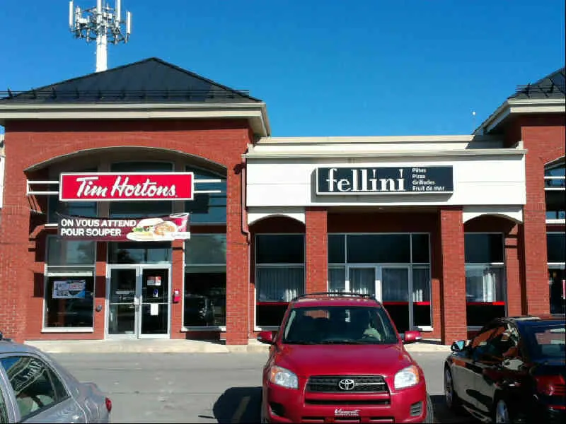 Tim Hortons at 400, Rue Dubois, Local 103, St-Eustache