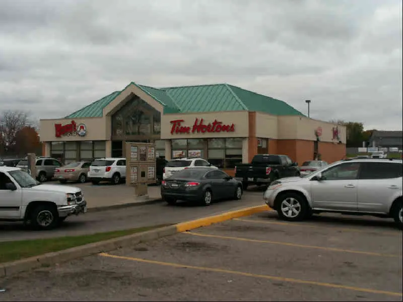 Tim Hortons at 401 Simcoe Street, Tillsonburg