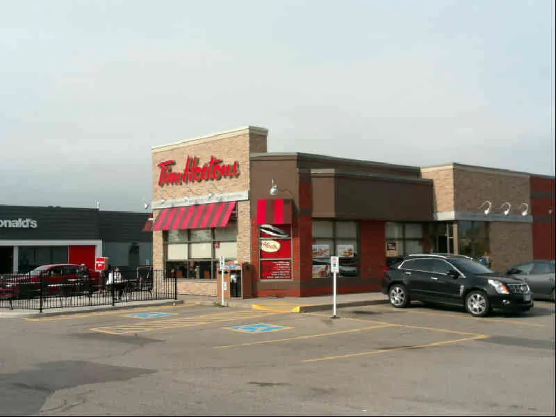 Tim Hortons at 440 St. Davids Road West, St. Catharines