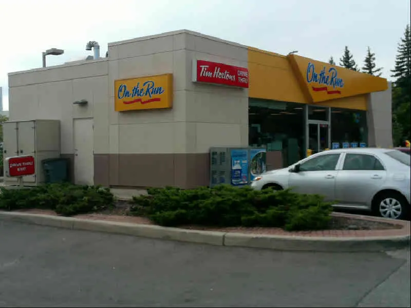 Tim Hortons at 4530 Erin Mills Parkway, Mississauga