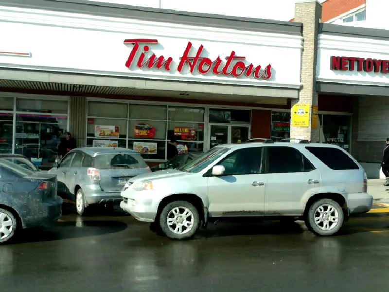 Tim Hortons at 4819, Av. Van Horne Local 117 A, Montreal
