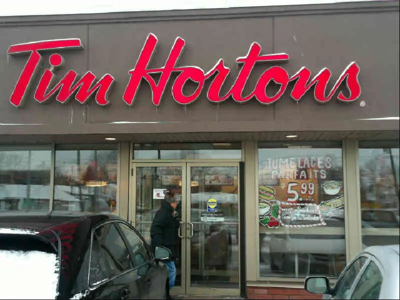Tim Hortons at 4932, Boul. Des Sources, Dollard-Des-Ormeaux