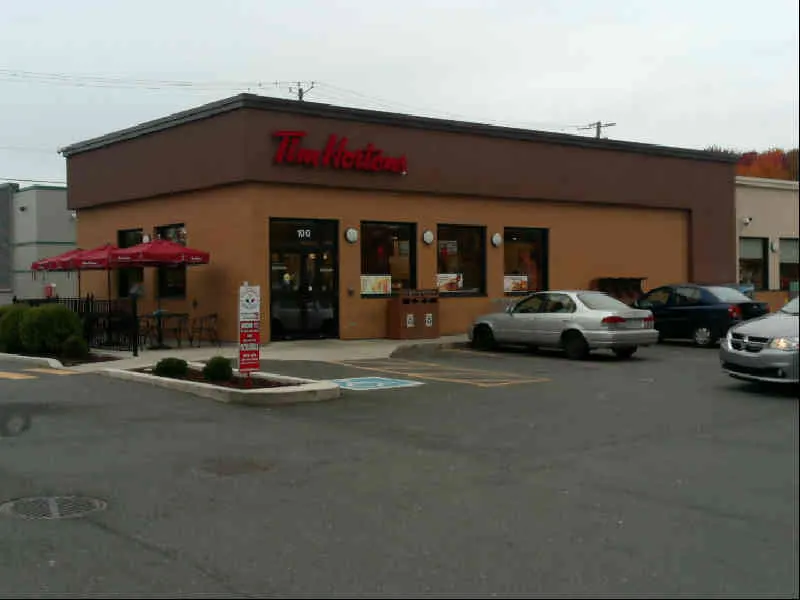 Tim Hortons at 4950, Rue Des Patriotes, Contrecoeur