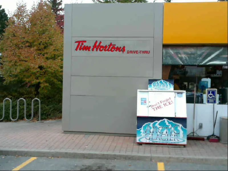 Tim Hortons at 501 Terry Fox Drive, Kanata