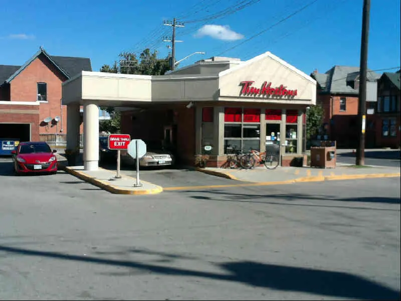 Tim Hortons at 503 Main St E, Hamilton