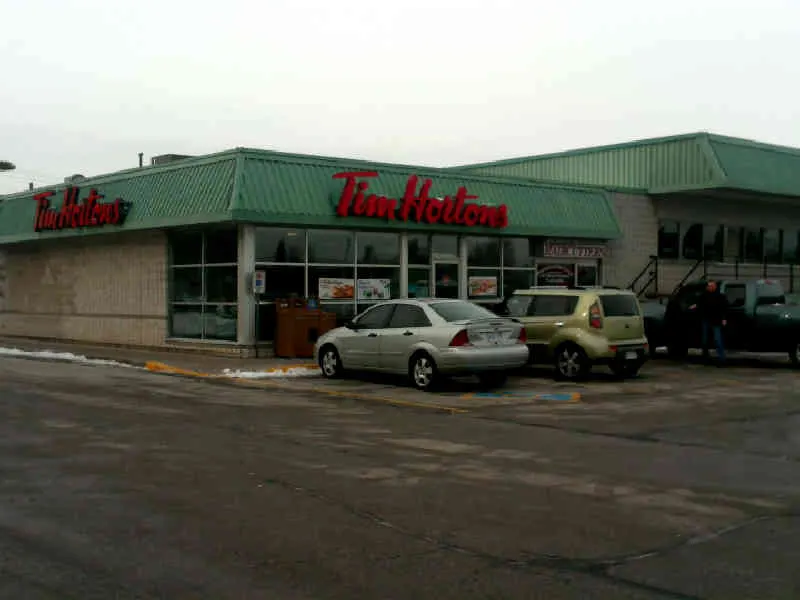 Tim Hortons at 5353 Lakeshore Rd LAKESIDE VILLAGE, Burlington