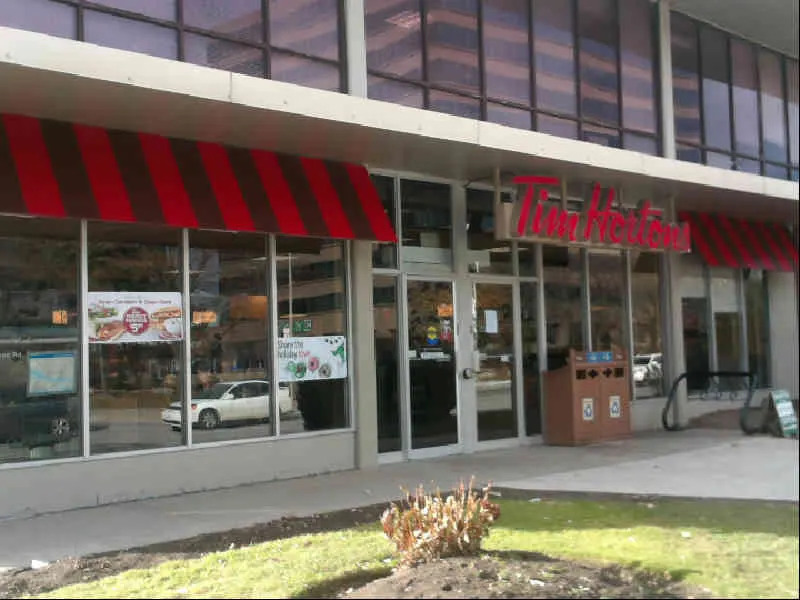 Tim Hortons at 555 Burnhamthorpe Rd, Etobicoke