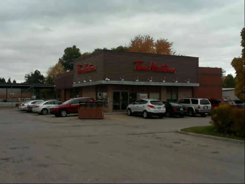 Tim Hortons at 560 Broadway Street, Tillsonburg