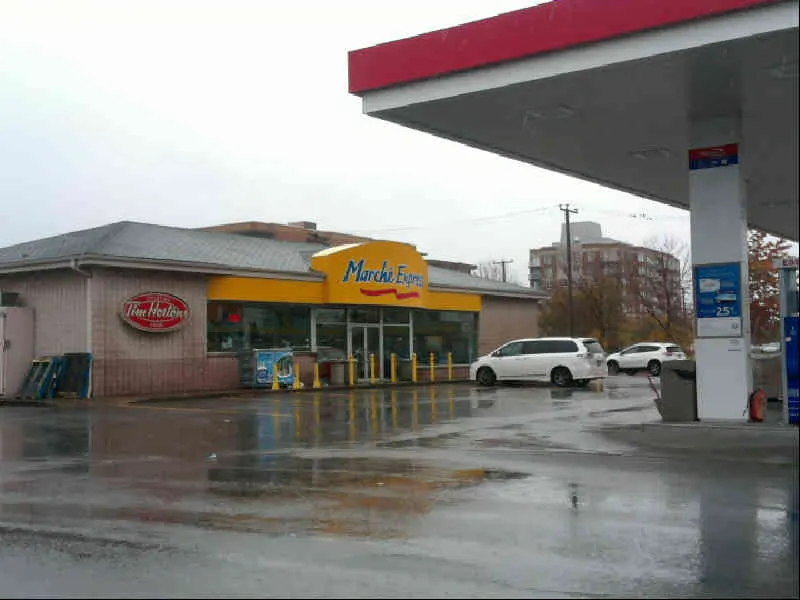 Tim Hortons at 6270, Boul Louis-H. Lafontaine, Anjou