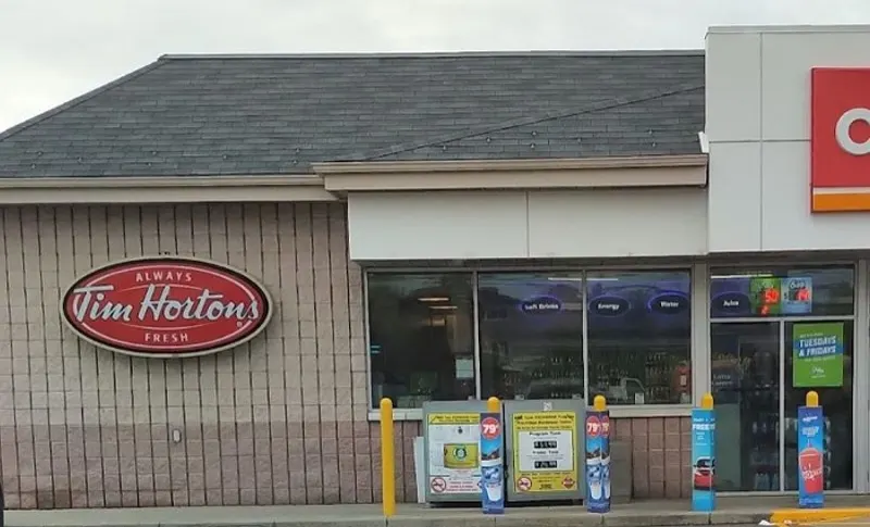 Tim Hortons at 632 Burnhamthorpe Rd. West, Mississauga