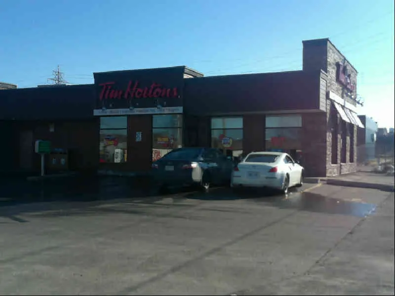 Tim Hortons at 634 Parkdale Ave North, Hamilton