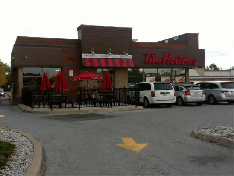 Tim Hortons at 852 Niagara St, Welland