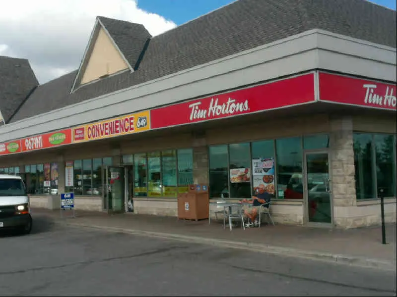 Tim Hortons at 8750 Bayview Ave, Richmond Hill
