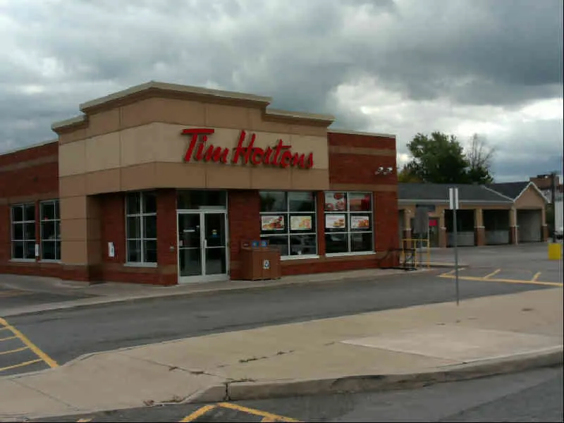 Tim Hortons at 90 Lincoln Ave, Welland