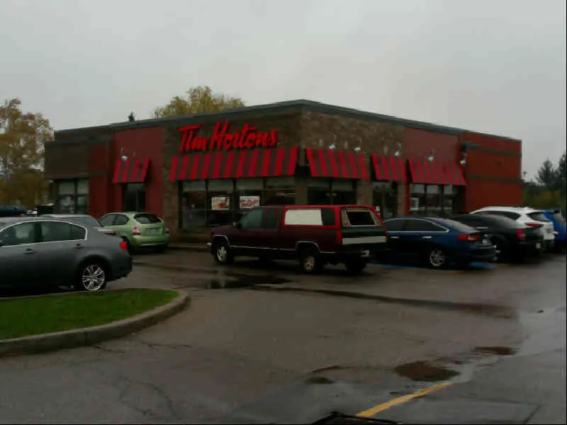 Tim Hortons at 942 Dundas Street, Woodstock